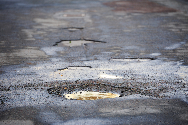 Four Signs That You Need Asphalt Repair [infographic] | AAA Top Quality ...